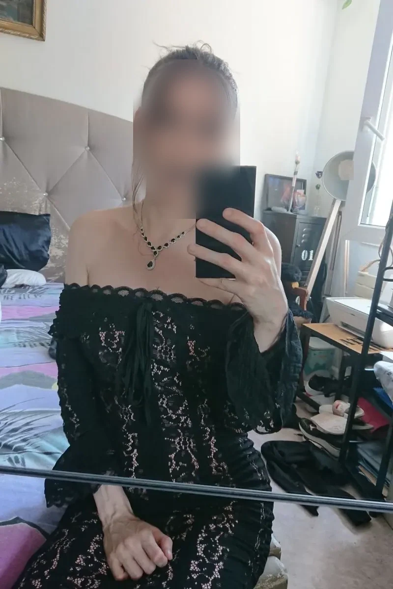 Coralie - Image 2